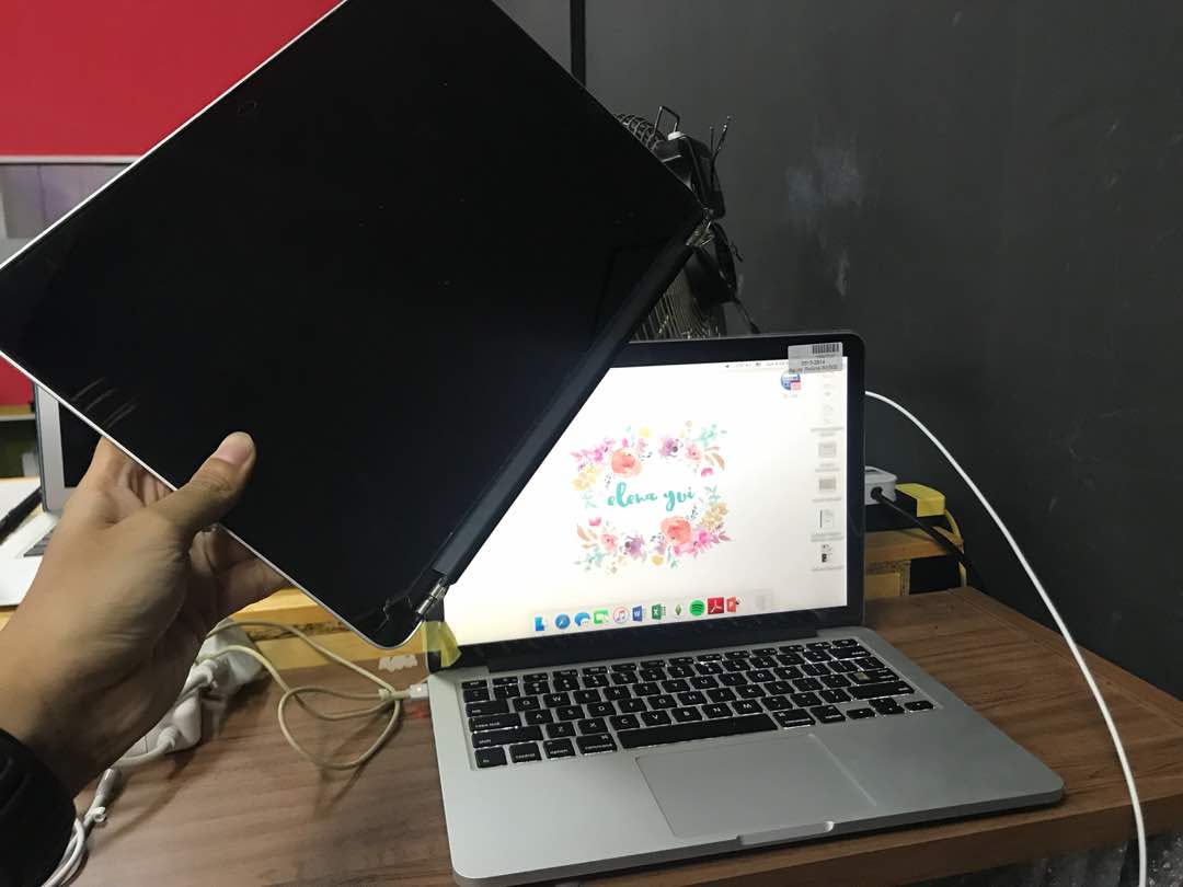 LCD MacBook Pro Retina Replacement - Chamo Johor Bharu